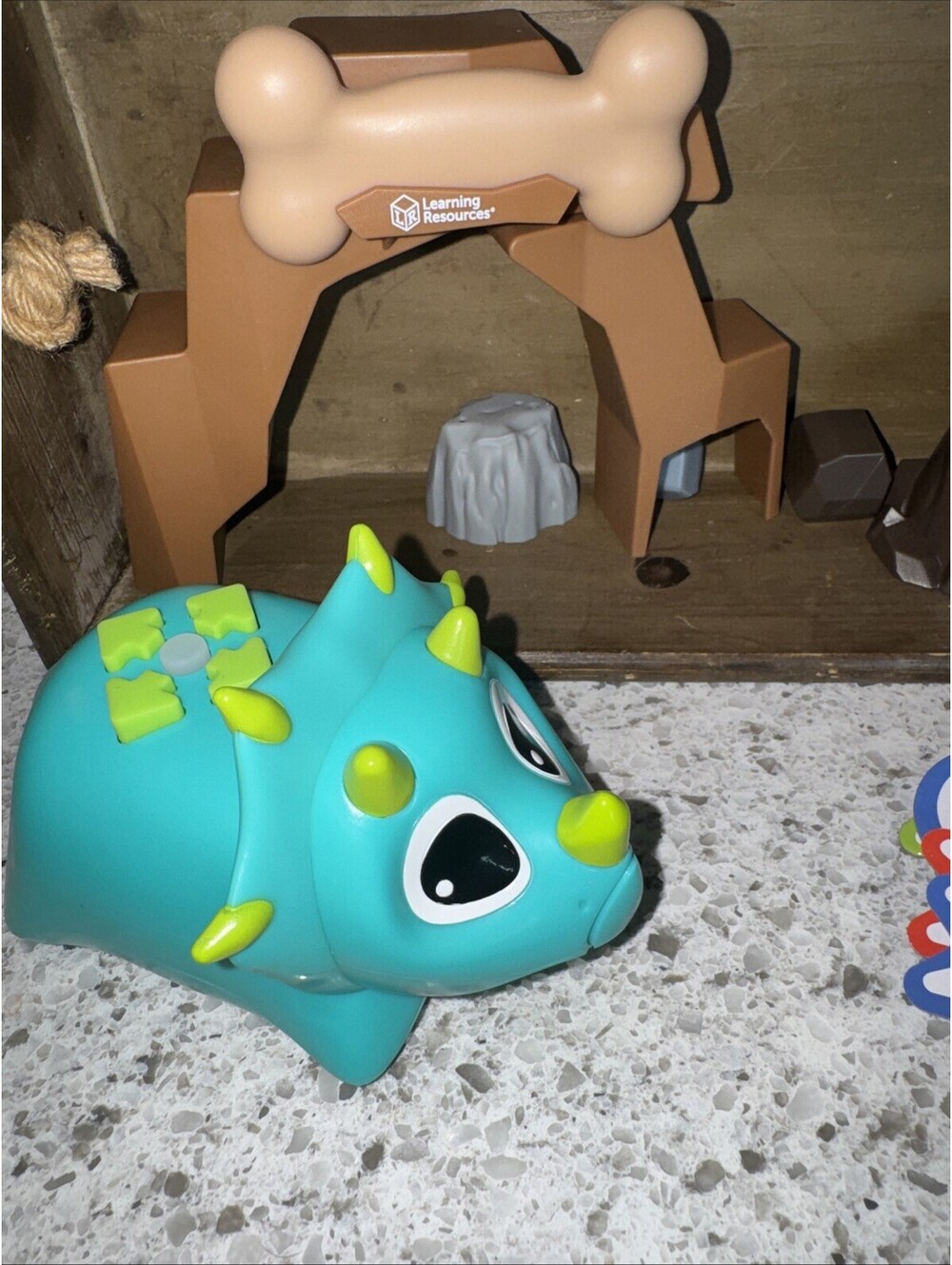 STEM Learning Resources Coding Critters Rumble w/ Coding Storybook - Picture 8 of 8